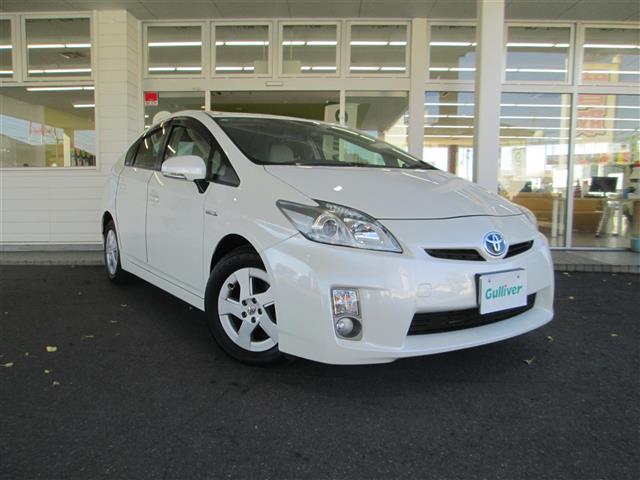 大人気プリウス！ プリウス入荷！プリウスのことならおまかせ！