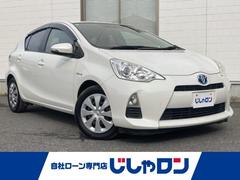 アクア G 純正SDナビ(CD/DVD/AM/FM)、バックカメラ、プッシュスタート、スマートキー、アイドリングストップ、ISOFIX、コーナーポール、純正フロアマット、ETC 中古車画像