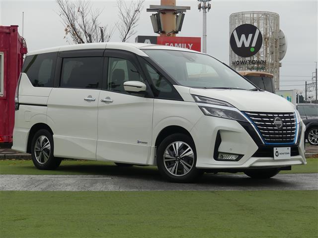 セレナ(日産) ｅ−パワー　ハイウェイスターＶ 中古車画像