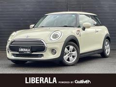 MINI ヴィクトリア インテリジェントセーフティ 純正ナビ(AM/FM/Bluetooth/AUX) キーレスキー ETC ドライブレコーダー 純正フロアマット 純正15インチアルミホイール フロントフォグランプ 中古車画像