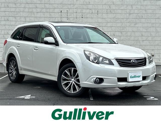 レガシィアウトバック(スバル) ２．５ｉアイサイト　Ｓパッケージリミテッド　純正７インチメモリーナビゲーションＣＤ　ＤＶＤ　フルセグＴＶ　Ｂｌｕｅｔｏｏｔｈ　ＥＴＣ　サンルーフ　アイサイト　クルーズコントロール　パドルシフト　ＨＩＤヘッドライト　オートライト　フォグライト 中古車画像