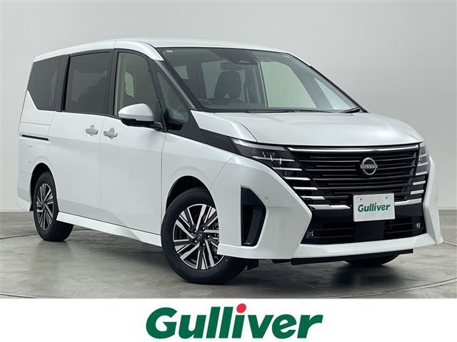 セレナ(日産) ｅ−パワー　ハイウェイスターＶ　登録済未使用車　純正１１型後席モニター　純正１２．３型ナビ　全周囲カメラ　プロパイロット　プロパイロットパーキング　電子ミラー　ワイヤレス充電器　ＳＯＳコール　ＥＴＣ２．０　ＬＥＤ　保証書　禁煙車 中古車画像