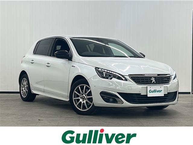 ３０８(プジョー) ＧＴライン　純正ディスプレイオーディオ　コーナーセンサー　バックカメラ　前後ドライブレコーダー　ＬＥＤヘッドライト　ブラインドスポットモニター　ステアリングリモコン　電子制御パーキング　フォグ　オートパーキング 中古車画像