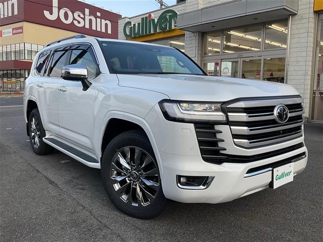 ランドクルーザー(トヨタ) ＺＸ　パワーゲート　衝突軽減装置　センターデフロック　ナビＴＶ　１オナ　ＬＥＤ　オートマチックハイビーム　エアシート　オートライト　スマートキー　本革　３列シート　パノラマサンルーフ　オートエアコン　４ＷＤ 中古車画像