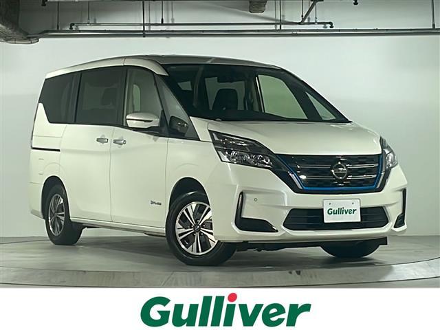 セレナ(日産) ｅ−パワー　ＸＶ　禁煙　純正１０型ナビ　純正フリップダウンモニター　アラウンドビューモニター　セーフティパックＡ　ＢＳＭ　両側パワースライドドア　エマージェンシーブレーキ　クルコン　純正ドライブレコーダー　ＥＴＣ 中古車画像