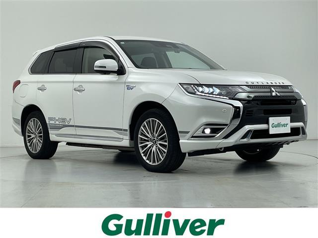 アウトランダーＰＨＥＶ(三菱) Ｇ　純正ナビＴＶ　全方位　シートヒーター　ＬＥＤ 中古車画像