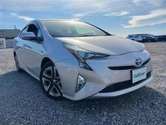 プリウス Sツーリングセレクション 禁煙車 バックモニター ドラレコ LEDオートライト LEDフロントフォグ 純正9型ナビ ビルトインETC 合皮シート 前席シートヒーター 純正17インチAW スマートキー プッシュエンジンスタート 中古車画像