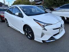 プリウス Aツーリングセレクション 中古車画像