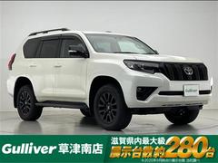 ランドクルーザープラド TX Lパッケージ マットブラックエディション 禁煙車/純正9インチナビ/サンルーフ/全方位カメラ/クリアランスソナー/ETC2.0/追従クルーズコントロール/ブラインドスポットモニター/電動格納サードシート/本革シート/シートヒーター/LED 中古車画像