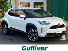 ヤリスクロス Z 純正8インチディスプレイオーディオ ナビキット フルセグTV Bluetooth パノラミックビューモニター ビルトインETC 前後ドライブレコーダー 合皮/ファブリックコンビシート 前席温シート 中古車画像