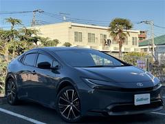 プリウス Z 中古車画像