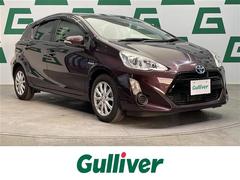 アクア S 禁煙車 ナビ ワンセグ Bluetooth 横滑り防止 ETC ドライブレコーダー 純正フロアマット 社外アルミホイール オートライト ドアバイザー 電動格納ミラー プッシュスタート 中古車画像