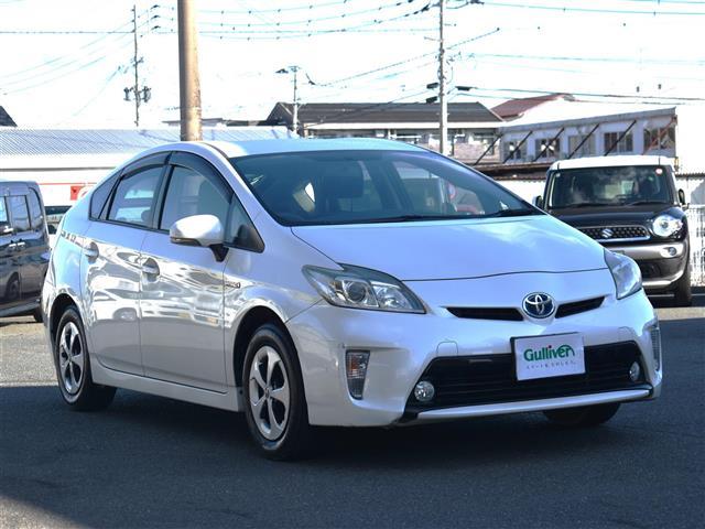大人気プリウス！ プリウス入荷！プリウスのことならおまかせ！