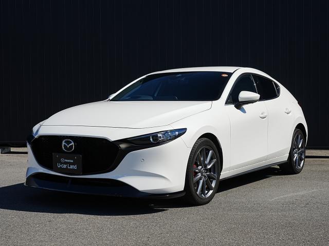 MAZDA3ファストバック 15Sツーリング 衝突被害軽減システム アダプティブクルーズコントロール 全周囲カメラ オートマチックハイビーム バックカメラ オートライト LEDヘッドランプ ETC Bluetooth(1枚目)