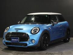 ＭＩＮＩ　ＭＩＮＩ　クーパーＳ　６速ＭＴ　禁煙車　ＭＩＮＩドライビングモード