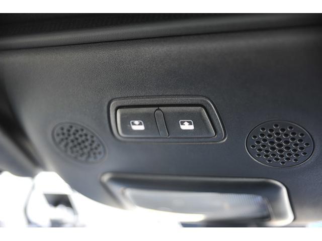 ツーリズモ　茶革　Ｕｃｏｎｎｅｃｔ　パドルシフト　パークソナー　ＡｐｐｌｅＣａｒＰｌａｙ　ＡｎｄｒｏｉｄＡｕｔｏ　１７インチ　パークソナー　電動ソフトトップ　キセノンライト　ＬＥＤデイライト　スポーツシート(40枚目)