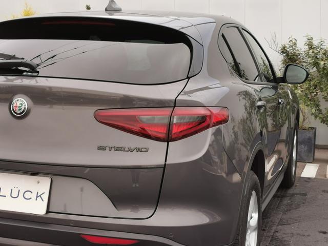 ステルヴィオ 2.2ターボ ディーゼルQ4スプリント 1オーナー 禁煙 ACC 赤革 DNAシステム ナビ フルセグ バックカメラ パドルシフト ブラインドスポットモニター レーンディパーチャーワーニング 衝突軽減 メモリー付電動シート シートヒーター(17枚目)