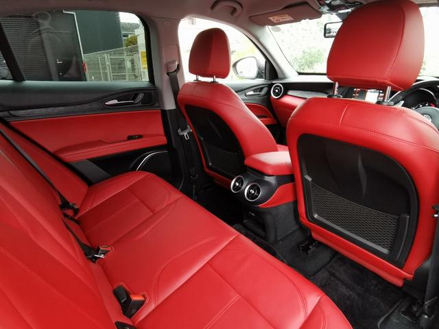 ステルヴィオ 2.2ターボ ディーゼルQ4スプリント 1オーナー 禁煙 ACC 赤革 DNAシステム ナビ フルセグ バックカメラ パドルシフト ブラインドスポットモニター レーンディパーチャーワーニング 衝突軽減 メモリー付電動シート シートヒーター(33枚目)