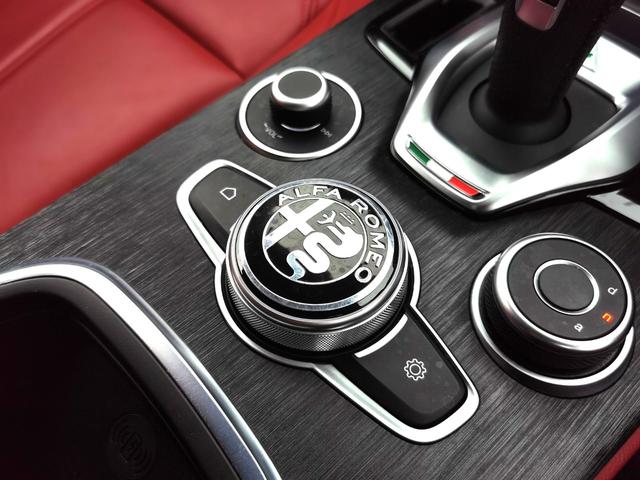 ステルヴィオ 2.2ターボ ディーゼルQ4スプリント 1オーナー 禁煙 ACC 赤革 DNAシステム ナビ フルセグ バックカメラ パドルシフト ブラインドスポットモニター レーンディパーチャーワーニング 衝突軽減 メモリー付電動シート シートヒーター(49枚目)