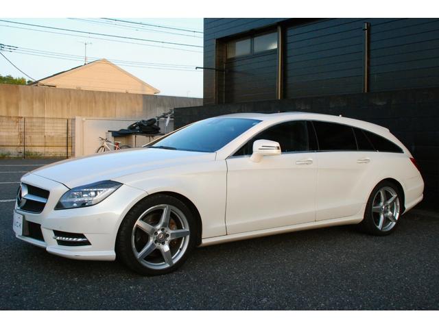 ＣＬＳ３５０シューティングブレークＡＭＧスポツパック　ワンオーナー　ガラススライディングルーフＡＭＧスポーツＰＫＧ　ＡＣＣ　　レザーシート　シートヒーター　ＨＤＤナビ　ＴＶ　Ｂカメラ　純正ＡＭＧ１９インチアルミホイール　電動テールゲート(4枚目)