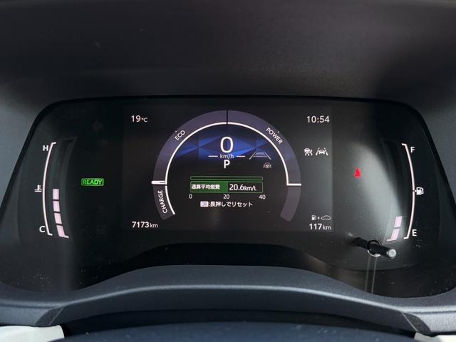 シエンタ ハイブリッドＺ　１オーナー　禁煙車　全周囲カメラ　両側パワースライドドア　ＬＥＤヘッドライト　デジタルＴＶ　ＵＳＢ＆Ｂｌｕｅｔｏｏｔｈ接続　スマートキー　電格ミラー　純正ドラレコ　アダプティブクルーズコントロール（5枚目）