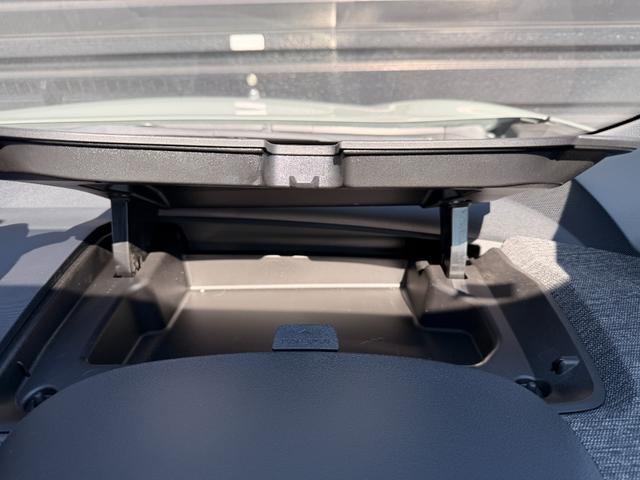 シエンタ ハイブリッドＺ　１オーナー　禁煙車　全周囲カメラ　両側パワースライドドア　ＬＥＤヘッドライト　デジタルＴＶ　ＵＳＢ＆Ｂｌｕｅｔｏｏｔｈ接続　スマートキー　電格ミラー　純正ドラレコ　アダプティブクルーズコントロール（7枚目）