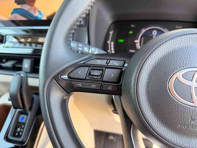 シエンタ ハイブリッドＺ　１オーナー　禁煙車　全周囲カメラ　両側パワースライドドア　ＬＥＤヘッドライト　デジタルＴＶ　ＵＳＢ＆Ｂｌｕｅｔｏｏｔｈ接続　スマートキー　電格ミラー　純正ドラレコ　アダプティブクルーズコントロール（8枚目）