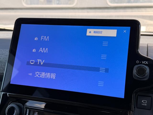 シエンタ ハイブリッドＺ　１オーナー　禁煙車　全周囲カメラ　両側パワースライドドア　ＬＥＤヘッドライト　デジタルＴＶ　ＵＳＢ＆Ｂｌｕｅｔｏｏｔｈ接続　スマートキー　電格ミラー　純正ドラレコ　アダプティブクルーズコントロール（13枚目）