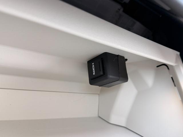 シエンタ ハイブリッドＺ　１オーナー　禁煙車　全周囲カメラ　両側パワースライドドア　ＬＥＤヘッドライト　デジタルＴＶ　ＵＳＢ＆Ｂｌｕｅｔｏｏｔｈ接続　スマートキー　電格ミラー　純正ドラレコ　アダプティブクルーズコントロール（18枚目）