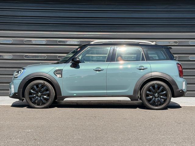 ＭＩＮＩ クーパーＤ　クロスオーバー　禁煙車　茶革　ＡＬＬ４トリム　デジタルパッケージプラス　純正前後ドラレコ　バックカメラ　ＨＵＤ　インテリジェントセーフティ　前席シートヒータ　パワーテールゲート　ＡＣＣ　純正１８ＡＷ　シートメモリー（38枚目）