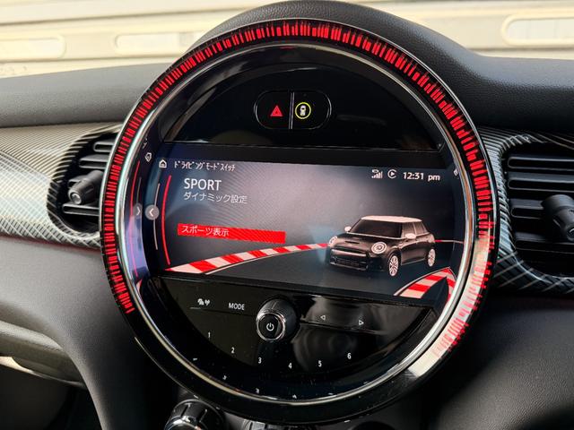ＭＩＮＩ クーパー　レゾリュート・エディション　１オーナー　禁煙車　特別仕様車　ハーフレザー　クルコン　ＡｐｐｌｅＣａｒＰｌａｙ　ＡｎｄｒｏｉｄＡｕｔｏ　バックカメラ　前席シートヒーター　スマートキー　前後ドラレコ　ＬＥＤヘッドライト　純正１８ＡＷ（16枚目）