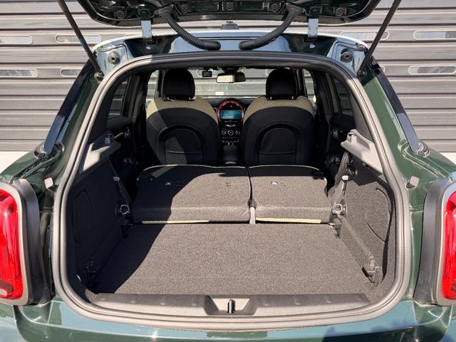 ＭＩＮＩ クーパー　レゾリュート・エディション　１オーナー　禁煙車　特別仕様車　ハーフレザー　クルコン　ＡｐｐｌｅＣａｒＰｌａｙ　ＡｎｄｒｏｉｄＡｕｔｏ　バックカメラ　前席シートヒーター　スマートキー　前後ドラレコ　ＬＥＤヘッドライト　純正１８ＡＷ（32枚目）