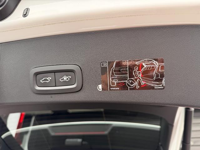 ＸＣ４０ Ｔ５　ＡＷＤ　インスクリプション　禁煙車　スライディングルーフ　ｈａｒｍａｎ／ｋａｒｄｏｎ　クリスタルシフトノブ　３６０度カメラ　全席シートヒータ　ステアリングヒータ　前後ドラレコ　ハンズフリーパワーテールゲート　純正１９ＡＷ　ＡＣＣ（29枚目）