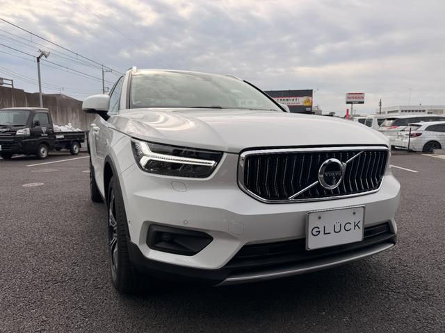 ＸＣ４０ Ｔ５　ＡＷＤ　インスクリプション　禁煙車　スライディングルーフ　ｈａｒｍａｎ／ｋａｒｄｏｎ　クリスタルシフトノブ　３６０度カメラ　全席シートヒータ　ステアリングヒータ　前後ドラレコ　ハンズフリーパワーテールゲート　純正１９ＡＷ　ＡＣＣ（40枚目）