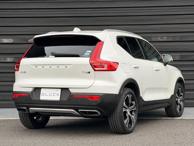 ＸＣ４０ Ｔ５　ＡＷＤ　インスクリプション　禁煙車　スライディングルーフ　ｈａｒｍａｎ／ｋａｒｄｏｎ　クリスタルシフトノブ　３６０度カメラ　全席シートヒータ　ステアリングヒータ　前後ドラレコ　ハンズフリーパワーテールゲート　純正１９ＡＷ　ＡＣＣ（47枚目）