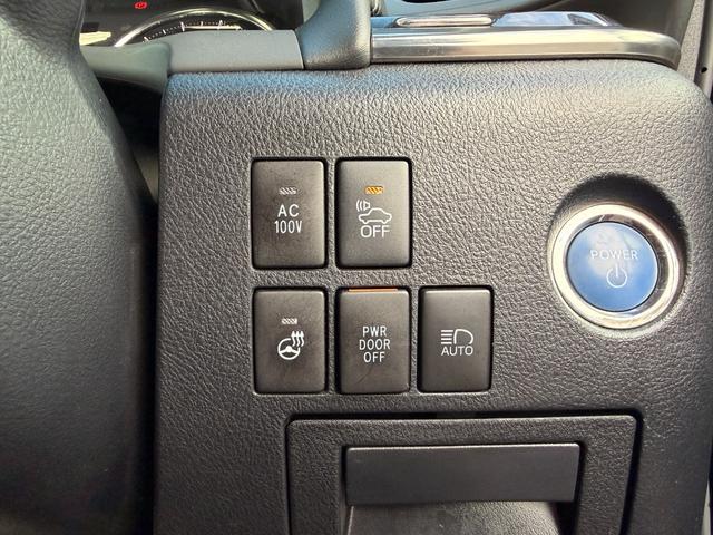 ヴェルファイアハイブリッド ZR Gエディション 1オーナ 禁煙車 スライディングルーフ インテリジェントルームミラー ヒータ&クーラ付フロントシート ヒータ付リアシート ステアリングヒータ フリップダウンモニター パワーバックドア 17AW ACC(15枚目)