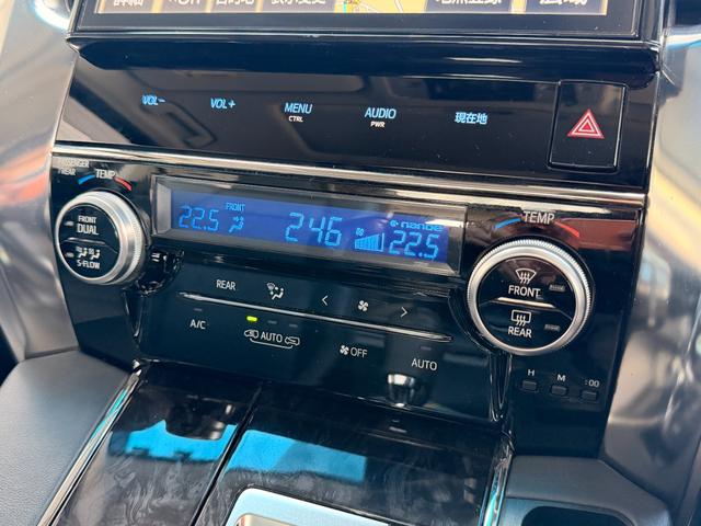 ヴェルファイアハイブリッド ZR Gエディション 1オーナ 禁煙車 スライディングルーフ インテリジェントルームミラー ヒータ&クーラ付フロントシート ヒータ付リアシート ステアリングヒータ フリップダウンモニター パワーバックドア 17AW ACC(22枚目)