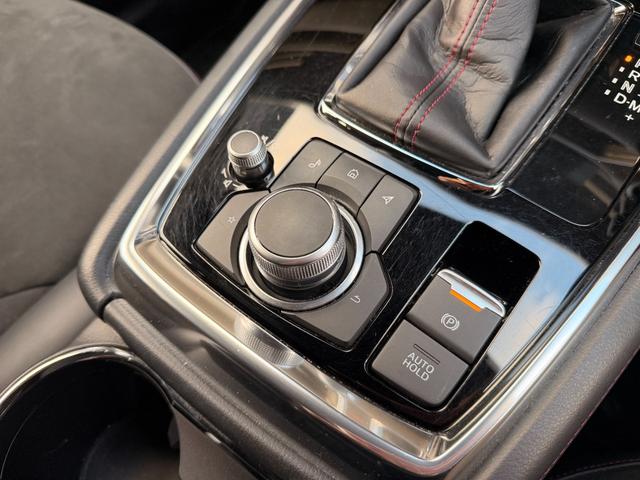 ＣＸ－８ ＸＤ　ブラックトーンエディション　１オーナー　禁煙車　７人乗り　ＨＵＤ　ステアリングヒーター　全周囲カメラ　全席シートヒーター　電動フロントシート　運転席側シートメモリー　パワーテールゲート　３列目電源ポート　純正１９ＡＷ　ＡＣＣ（19枚目）