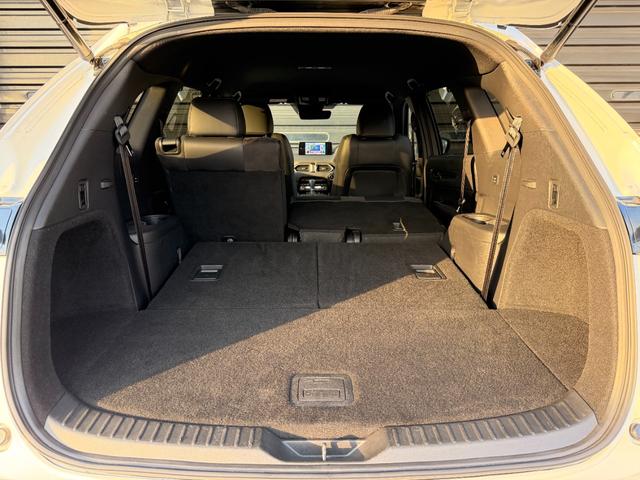 ＣＸ－８ ＸＤ　ブラックトーンエディション　１オーナー　禁煙車　７人乗り　ＨＵＤ　ステアリングヒーター　全周囲カメラ　全席シートヒーター　電動フロントシート　運転席側シートメモリー　パワーテールゲート　３列目電源ポート　純正１９ＡＷ　ＡＣＣ（38枚目）