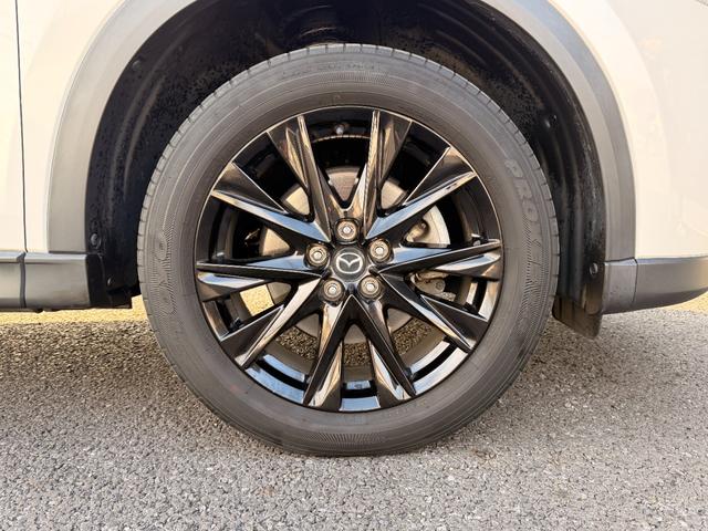 ＣＸ－８ ＸＤ　ブラックトーンエディション　１オーナー　禁煙車　７人乗り　ＨＵＤ　ステアリングヒーター　全周囲カメラ　全席シートヒーター　電動フロントシート　運転席側シートメモリー　パワーテールゲート　３列目電源ポート　純正１９ＡＷ　ＡＣＣ（42枚目）