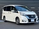 フォグランプ装備やメッキパーツのアクセントで前から見た顔つきがお洒落ですね!