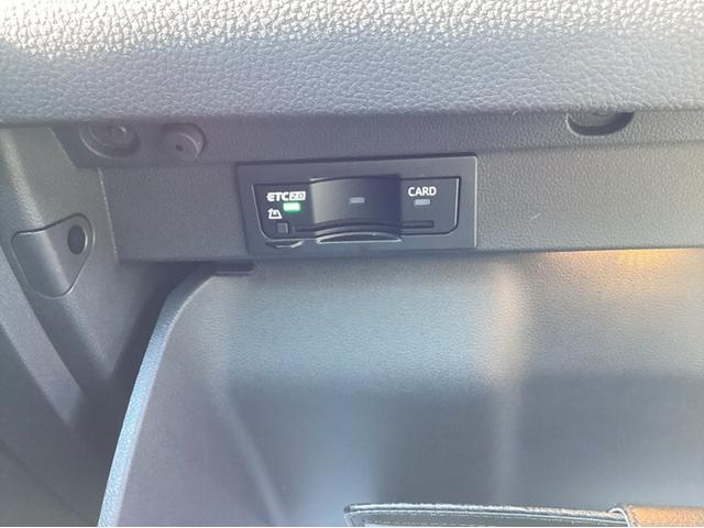 ゴルフトゥーラン TSI Rライン 正規ディーラー認定中古車 LEDヘッドライト サンブラインド シートヒーター サンルーフ 純正ナビゲーション(21枚目)