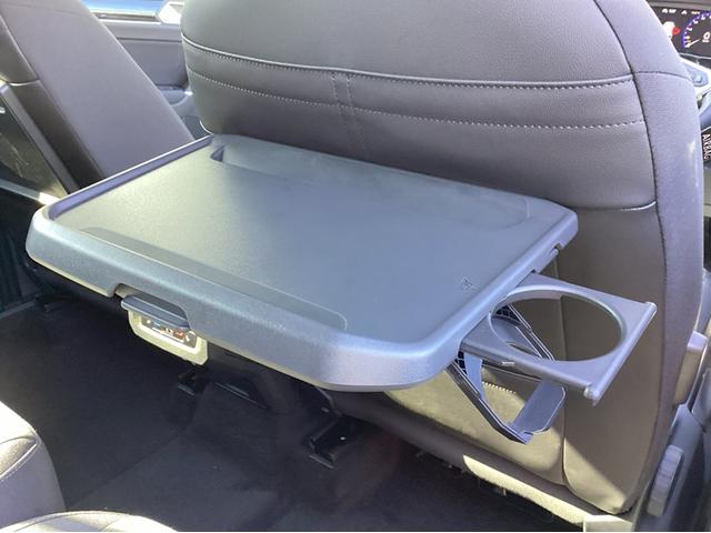 ゴルフトゥーラン TSI Rライン 正規ディーラー認定中古車 LEDヘッドライト サンブラインド シートヒーター サンルーフ 純正ナビゲーション(23枚目)