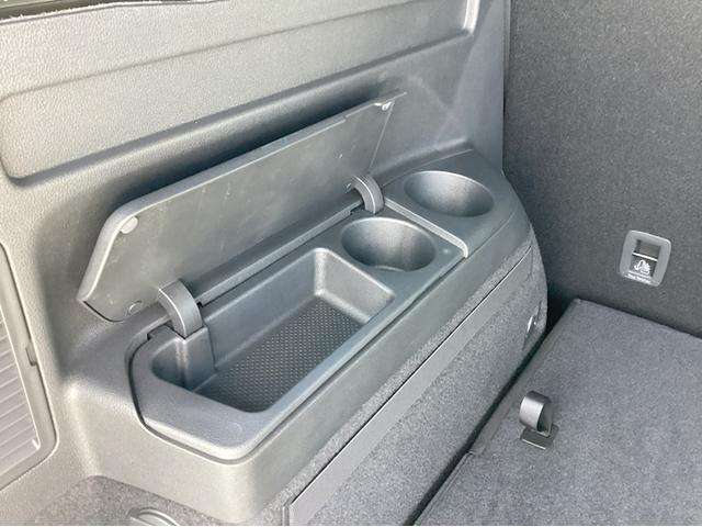 ゴルフトゥーラン TSI Rライン 正規ディーラー認定中古車 LEDヘッドライト サンブラインド シートヒーター サンルーフ 純正ナビゲーション(29枚目)