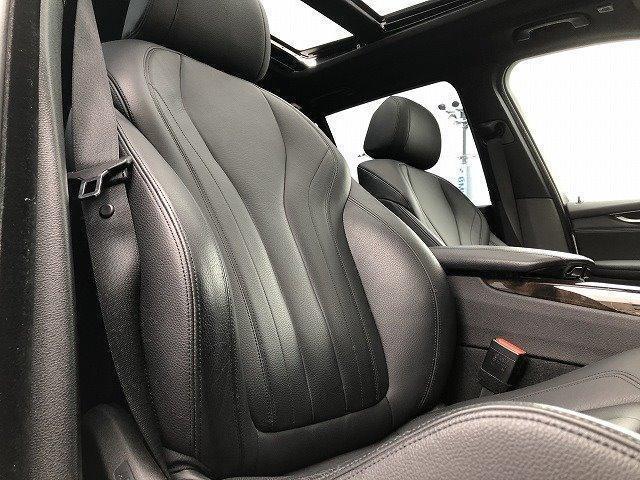 xDrive 35d Mスポーツ 車検整備付 パノラマサンルーフ 禁煙車 ブラックレザーシート 前車追従機能 純正HDDナビ 全方位カメラ/センサー 20インチAW フルセグTV ウッドトリム 衝突被害軽減ブレーキ 全席シートヒーター(8枚目)