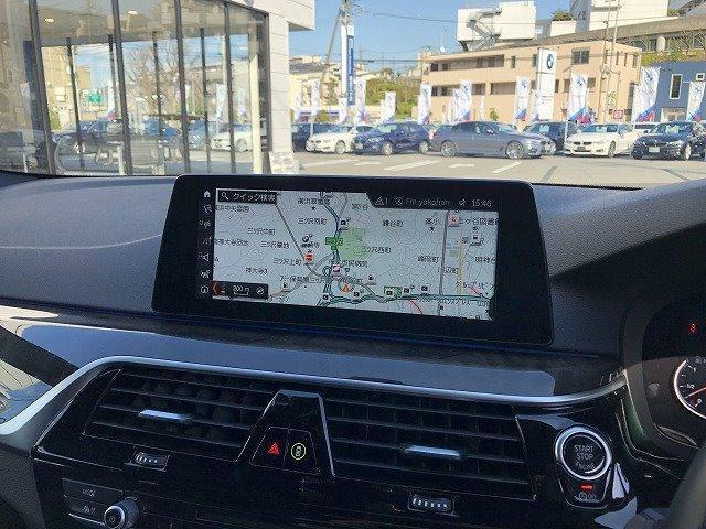 530i Mスポーツ 全席シートヒーター ブラックレザースポーツ電動シート 全方位センサー 前車追従機能 トップビューカメラ アダプティブLEDヘッドライト 19インチアロイホイール 禁煙車 パーキングアシスト パドル(25枚目)