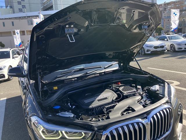 ブラウンレザー電動シート アンビエントライト ウッドトリム シートヒーター オートトランク 前車追従機能 前後センサー バックカメラ パーキングアシスト インテリジェントセーフティ 弊社下取 禁煙車両(23枚目)
