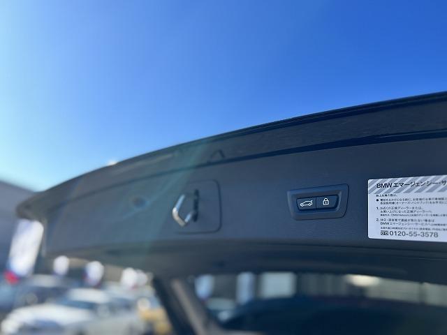 ブラウンレザー電動シート アンビエントライト ウッドトリム シートヒーター オートトランク 前車追従機能 前後センサー バックカメラ パーキングアシスト インテリジェントセーフティ 弊社下取 禁煙車両(27枚目)