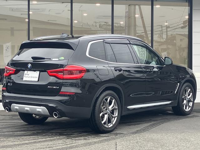 ｘＤｒｉｖｅ　２０ｄ　Ｘライン　黒革電動スポーツシート　前車追従機能　全席シートヒーター　トップビューカメラ　アダプティブＬＥＤヘッドライト　全方位センサー　オートハイビーム　インテリジェントセーフティ　パーキングアシスト　禁煙車両(3枚目)