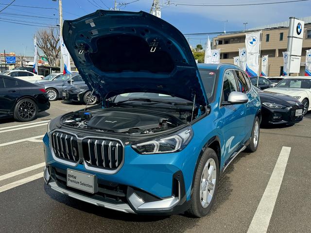 ｉＸ１ ｘＤｒｉｖｅ　３０　ｘライン　パノラマサンルーフ　茶革電動シート　ハーマンカードンスピーカー　トップビューカメラ　１オーナー　オートトランク　シートヒーター　パーキングアシスト　ヘッドアップディスプレィ　ｉＤｒｉｖｅ８　禁煙車両（62枚目）